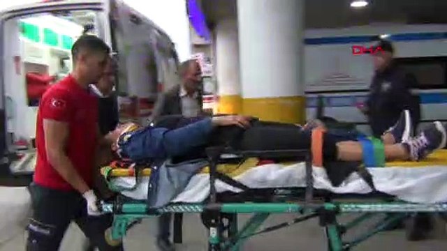 Erzincan’da midibüs devrildi: 21 kişi yaralandı