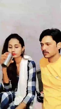 Pani Piya Jata khaya Kyon Nahin Jata