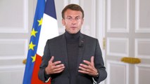 Dans une vidéo, Emmanuel Macron appelle les Français à 