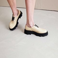 264-DEMER-VERNIS-H20-BEIGE_VIDEO