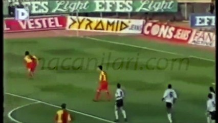 Download Video: Beşiktaş 3-2 Galatasaray 04.05.1994 - 1993-1994 Turkish Cup Final Match 2nd Leg + Before & Post-Match Comments