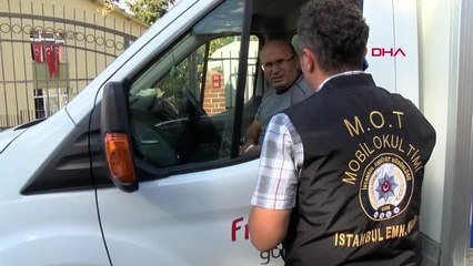 ÜSKÜDAR'DA OKUL ÖNLERİNDE DENETİM