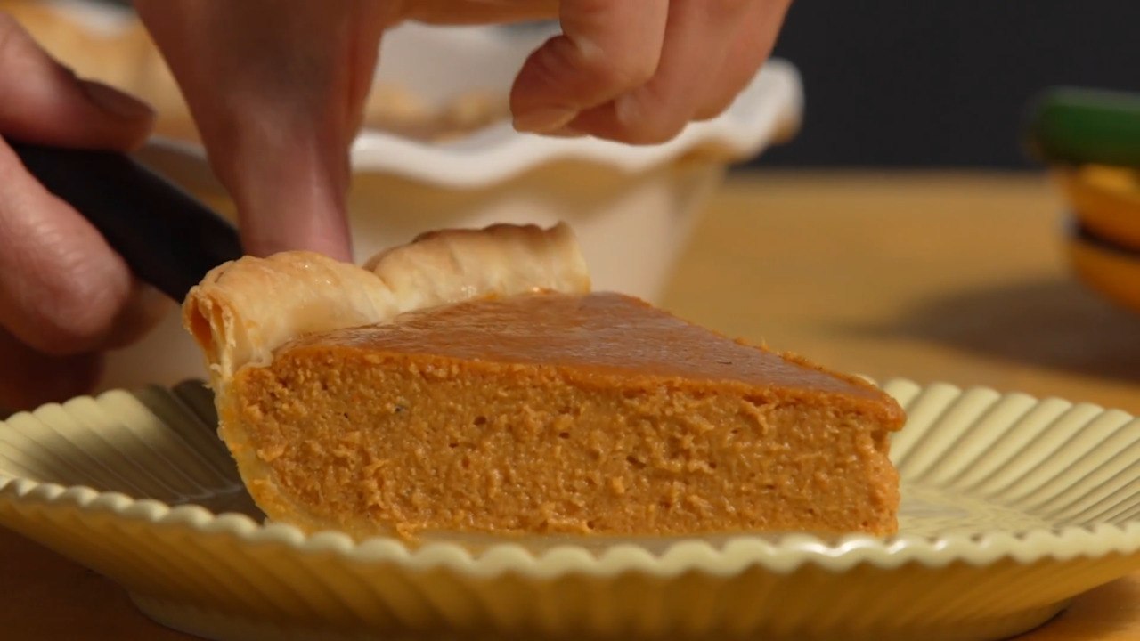 How to Make Simple Pumpkin Pie