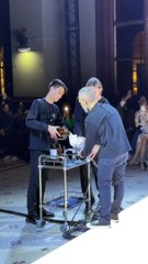 ¡Impactante! Bella Hadid fue vestida en aerosol en la Semana de la Moda de París 