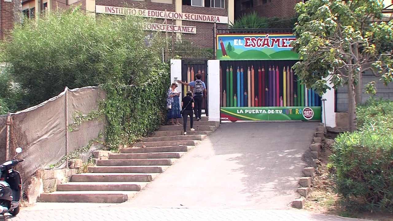 Detenido el menor acusado de apuñalar a otro joven en un instituto de Águilas