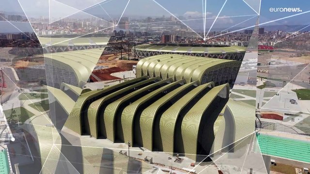 Cezayir güneş enerjisi potansiyeli sayesinde yenilenebilir enerjiye geçişini hızlandırmak istiyor