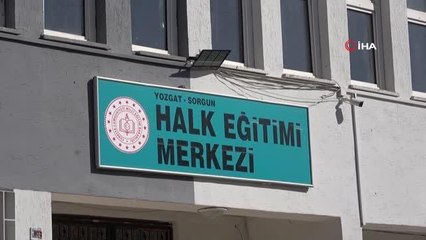 Sanatta engel tanımıyorlar