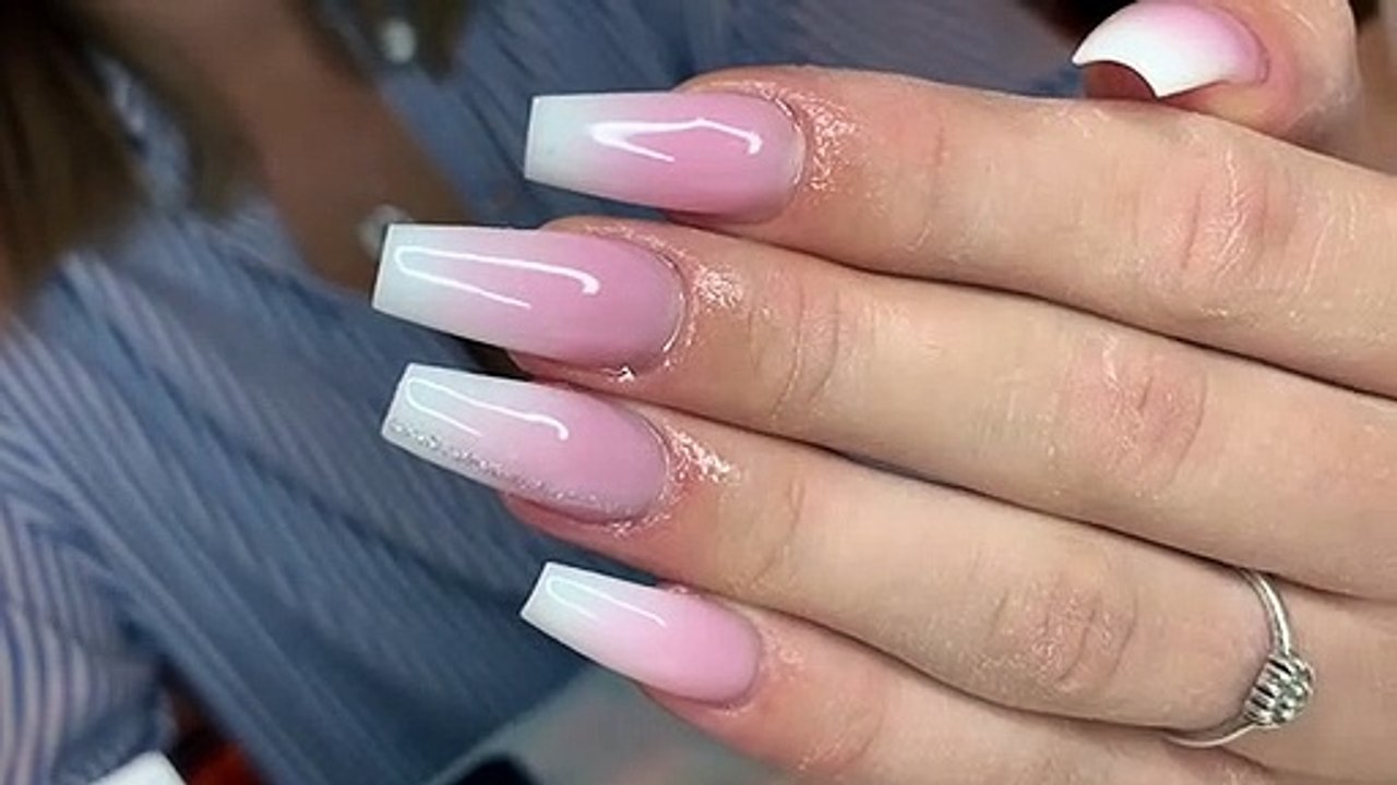 Ombre Nails