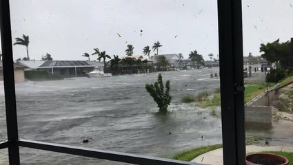 Videos show how quickly the storm surge rose as Ian approached Florida