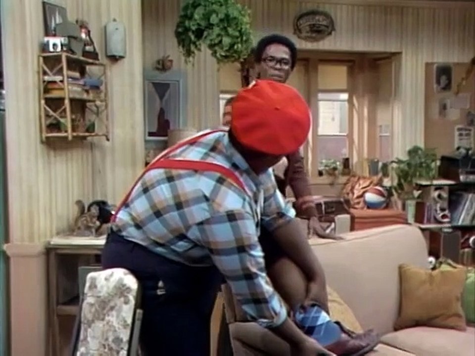 What's Happening S3 E08 Raj Moves Out