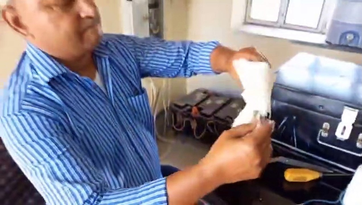 रिश्वत लेते 10 साल में दूसरी बार पकड़ा गया घूसखोर पटवारी