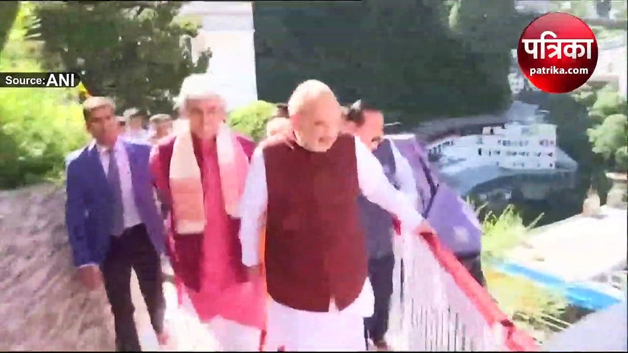 VIDEO: अमित शाह ने माता वैष्णो देवी किए दर्शन, मंदिर में की पूजा-अर्चना
