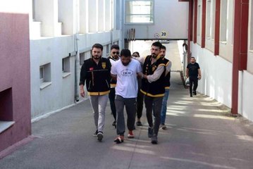 "Neden evleri gözetliyorsun" cinayetine 3 tutuklama