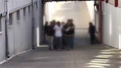 Bıçaklı kavgada 1 kişi öldü, 2 kişi yaralandı