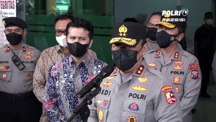 Kadivhumas, Kapolda & Wagub Dalam Kunjungan Korban Luka Di RSSA Malang