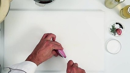 Ciseler un oignon ou une échalote