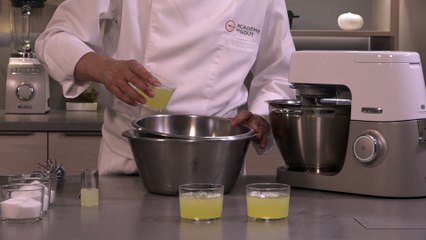 Monter des blancs d’œufs sucrés