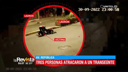 Cámaras captan violento atraco a un transeúnte en Cochabamba