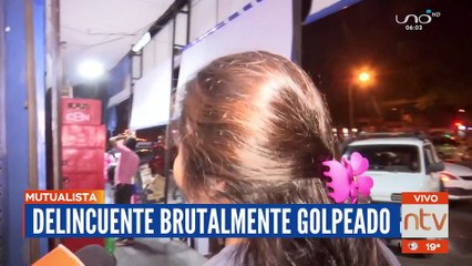 Golpean brutalmente a un hombre por supuesto robo en el mercado Mutualista.