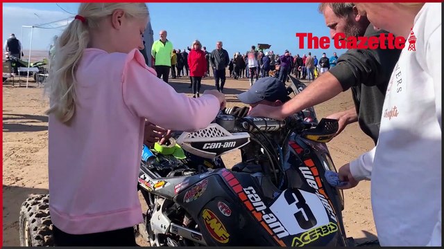 Blackpool Gazette news update 4 October 2022: Sand Masters go wild in St Annes