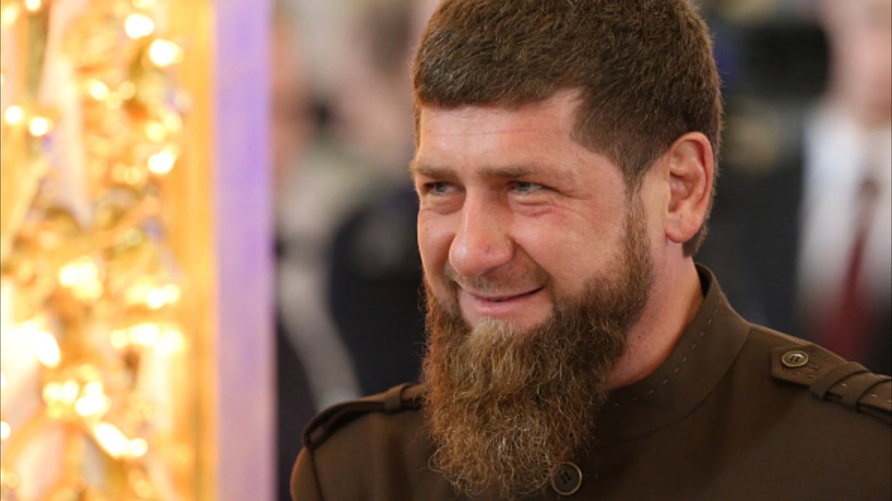Putins Bluthund Kadyrow will minderjährige Söhne in den Krieg schicken