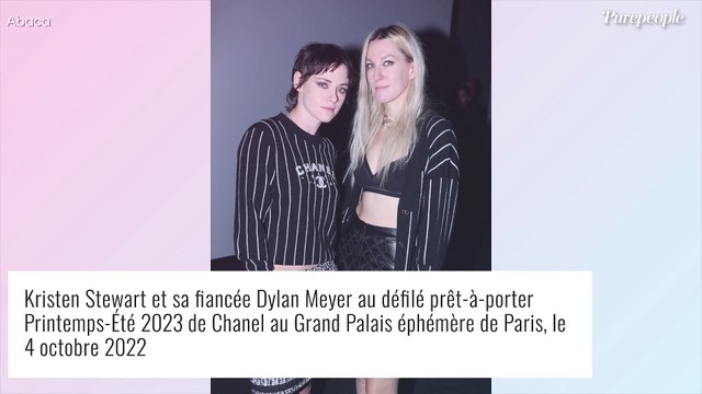 Kristen Stewart et Dylan Meyer : rare apparition du couple chez Chanel, les fiancées assorties, chics et grunge !