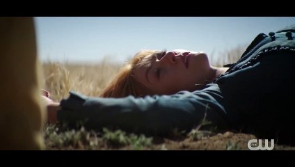 Walker: Independence Fragman