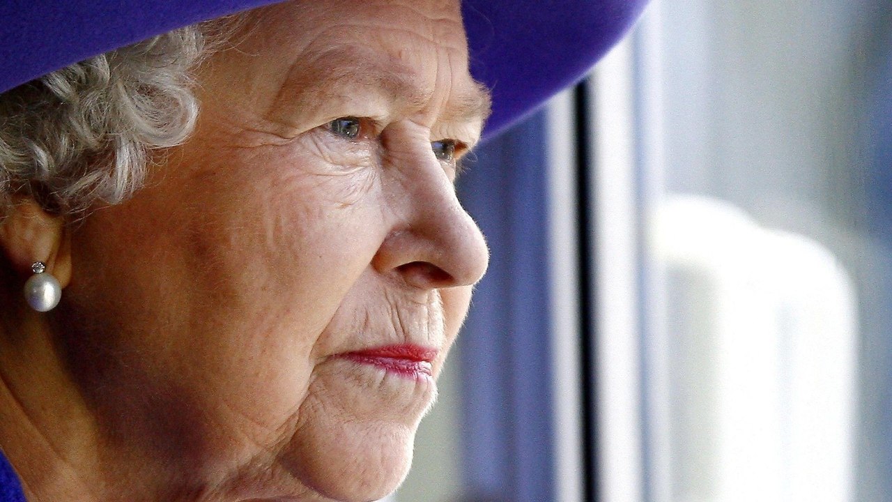 Bio : Elisabeth II