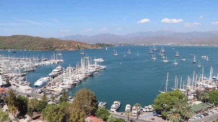 Muğla gündem haberi: Mega yat "Arrow" yakıt ikmali için Fethiye'ye geldi