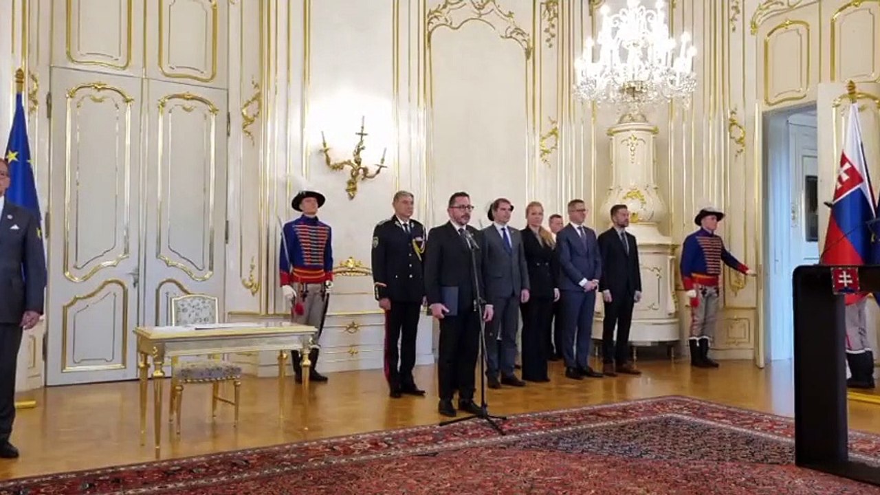 ZÁZNAM: Prezidentka vymenovala nového ministra školstva J. Horeckého
