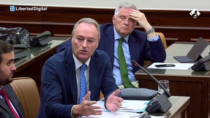 Un senador del PP se pasa al lenguaje inclusivo: "Todos, todas y todes, por no dejarme a nadie al margen"