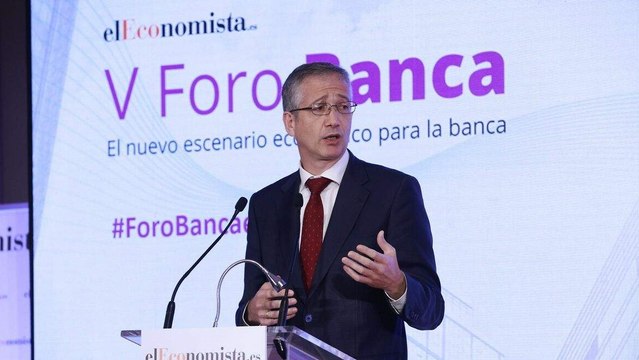 De Cos y Campa (EBA) prevén un impacto negativo para la banca de la subida de tipos e inflación - V FORO BANCA