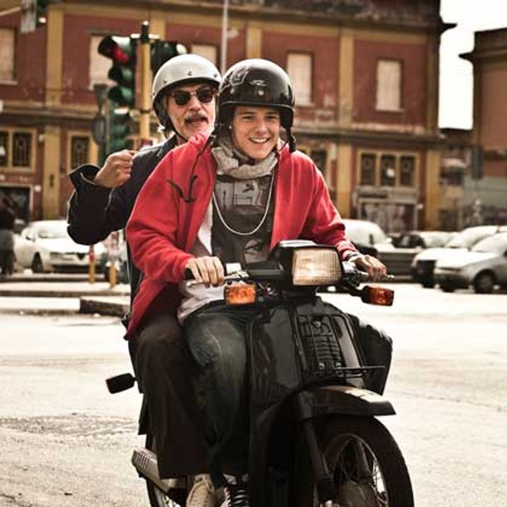 Scialla, commedia cult