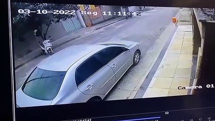 Bandidos usam Fiorino roubada para furtar e transportar motos