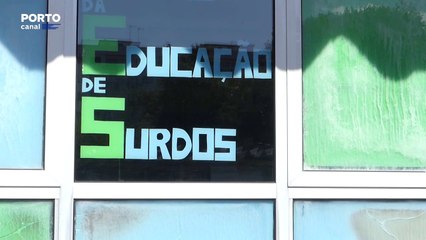 Escola Básica Eugénio de Andrade distingui-se pelo ensino especializado para surdos