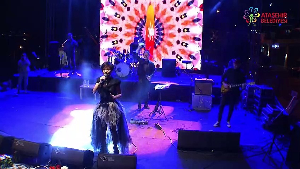 Aydilge ve Onur Akın katledilen müzisyen Onur Şener için söyledi