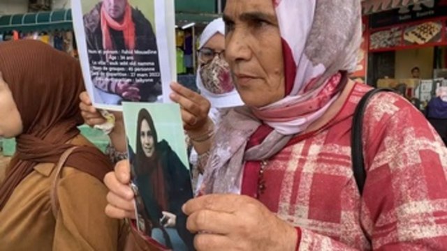 Los queremos vivos o muertos : el dolor de los padres de migrantes desaparecidos