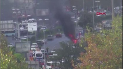 BEŞİKTAŞ'TA OTOMOBİL ALEV ALEV YANDI