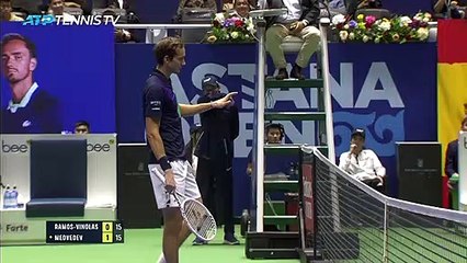 Astana - Medvedev en toute décontraction