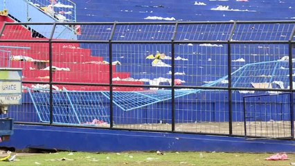 Indonesia investiga a agentes de policía por la tragedia del estadio de fútbol