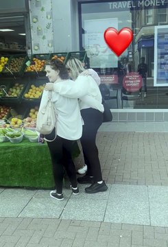 Putting hands on shoulder.❤️