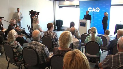 Le Parti Québécois perd des plumes