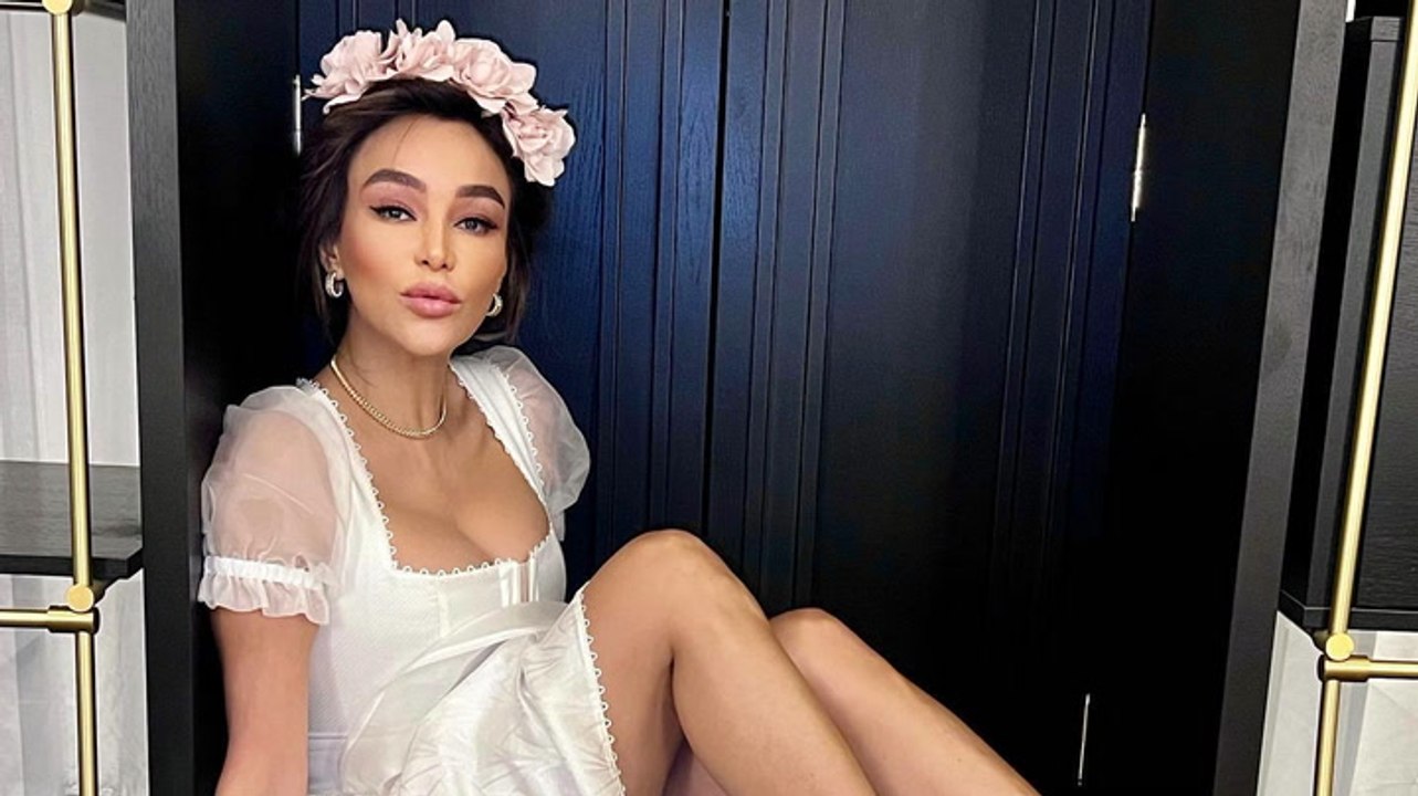 Verona Pooth im Dirndl - diese PO-se zeigt fast zu viel