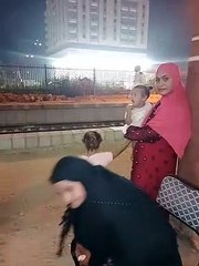 والدة سيدة الكرنك و36 من اسرتها يستقلون القطار من بنى سويف إلى الأقصر لزيارتها