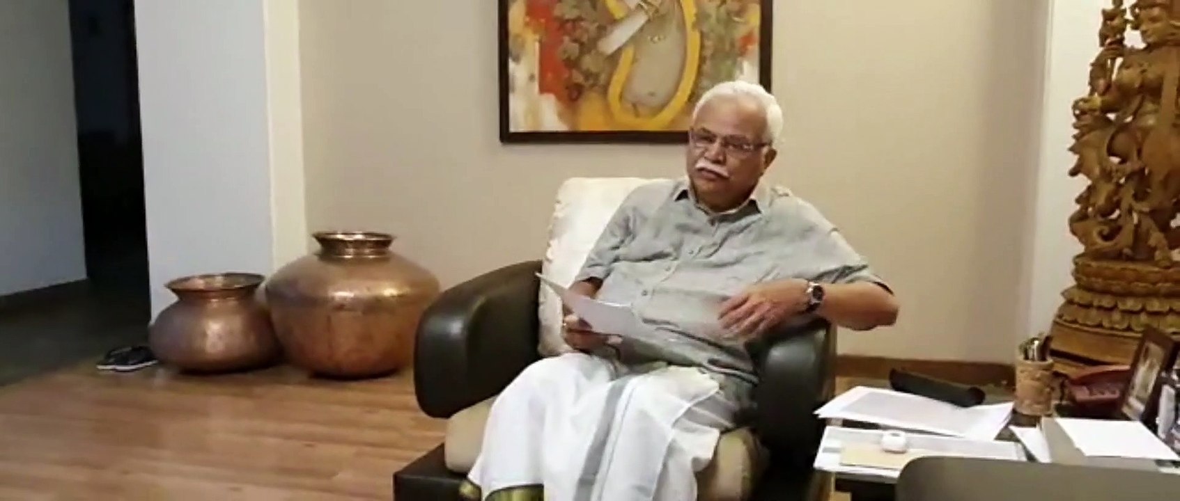 Paresh Mesta's investigation is a victory for truth.  R.  V.  Deshpande.