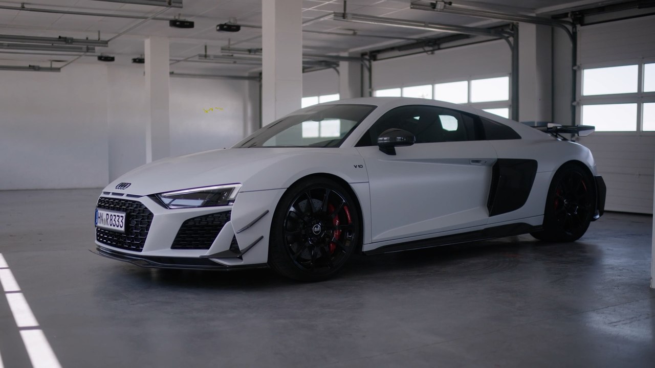 Hochleistung in ihrer reinsten Form - der neue Audi R8 Coupé V10 GT RWD