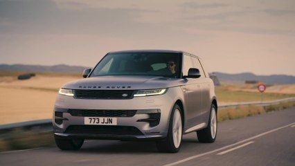2023 Range Rover Sport Dynamic SE P400 in Elger Grey Driving Video
