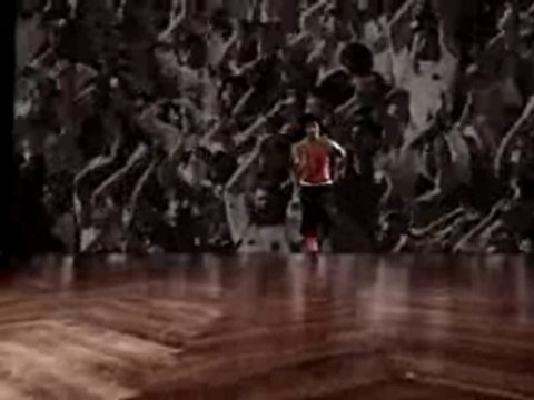 Pub Nike Woman 2006 hip hop Sofia Boutella