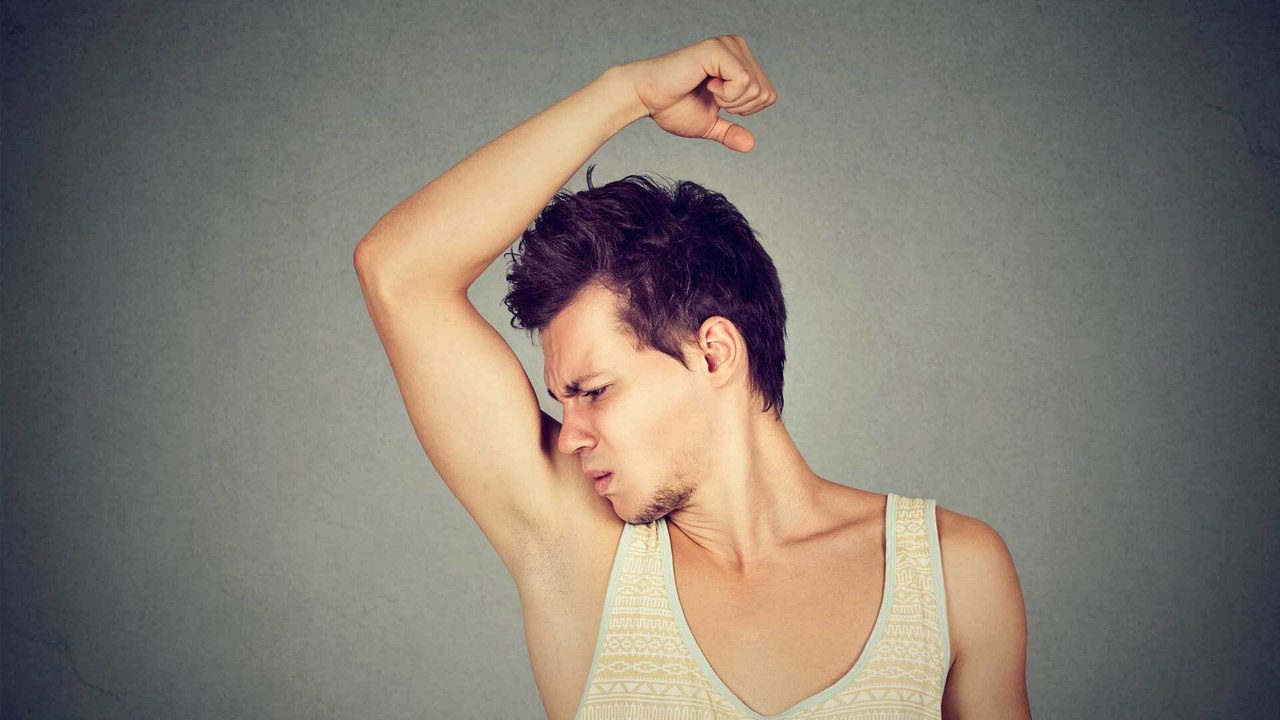 'Hilfe, mein Kind stinkt!' Verhaltensregeln und Deo-Tipps für Eltern