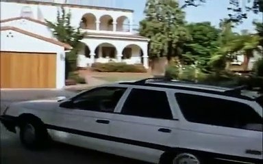 Bébé, né pour tuer Bande-annonce (EN)